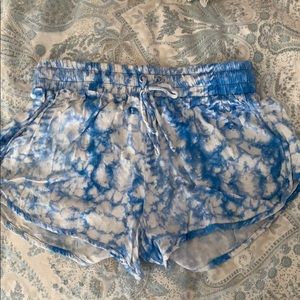 Mikoh soft shorts size M (size 2)